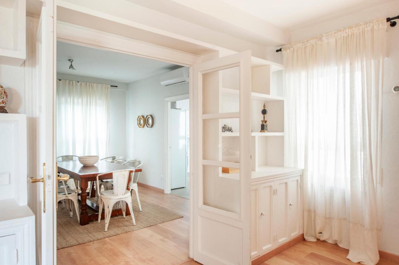O&L Aire - Spacious And Bright Apartment In The Heart Of Sevilla Buitenkant foto