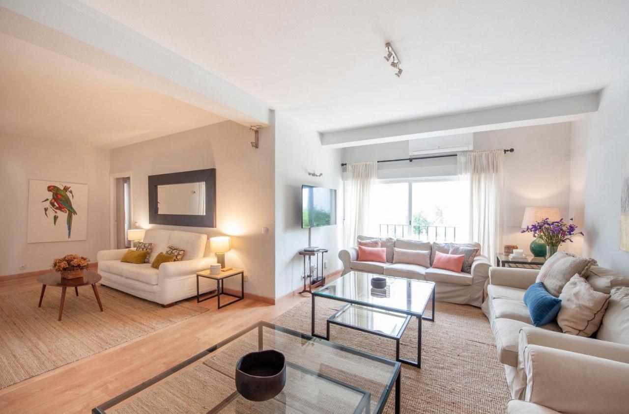 O&L Aire - Spacious And Bright Apartment In The Heart Of Sevilla Buitenkant foto
