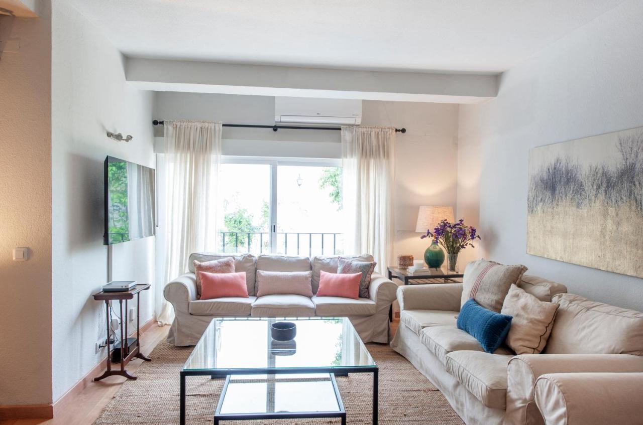 O&L Aire - Spacious And Bright Apartment In The Heart Of Sevilla Buitenkant foto
