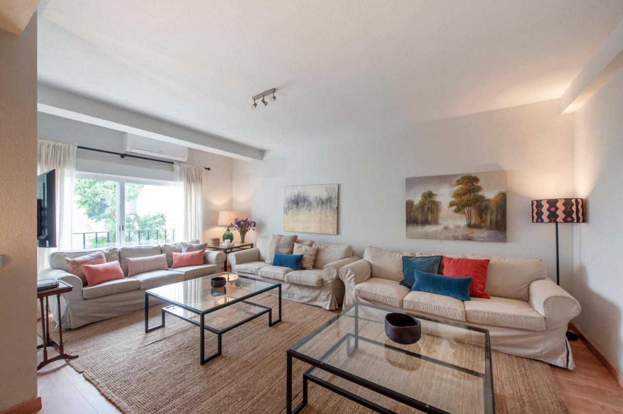 O&L Aire - Spacious And Bright Apartment In The Heart Of Sevilla Buitenkant foto